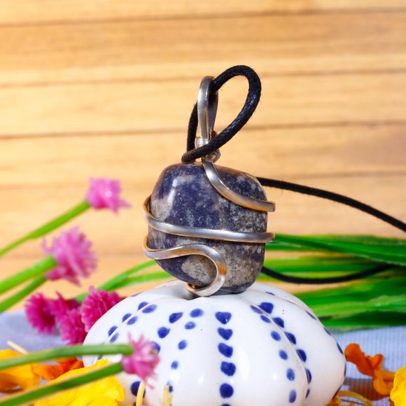 AYANA Charoite Crystal Pendant Necklace for Women - Authentic Healing Stone - Picture 5 of 8